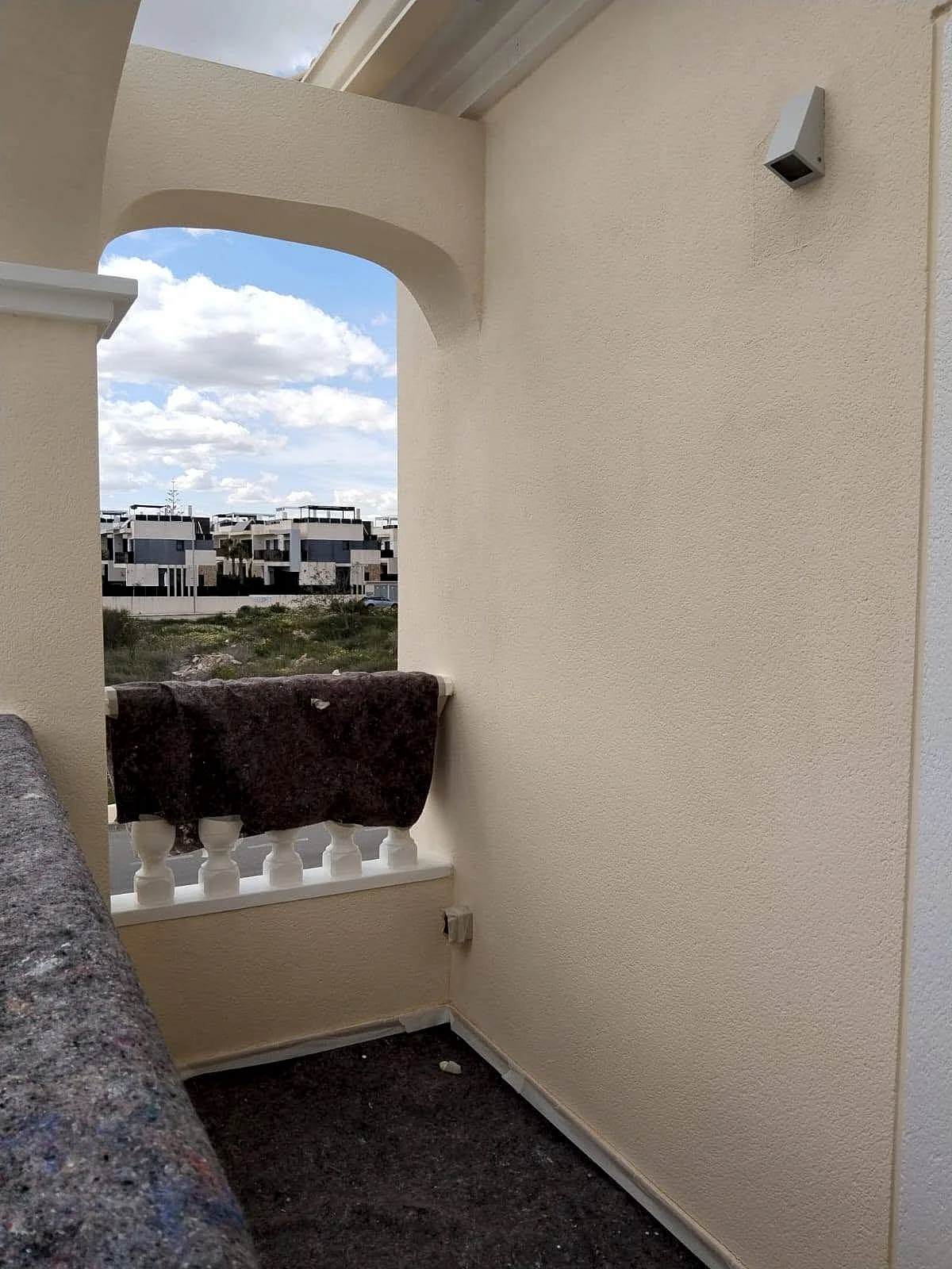 Pintura exterior en Zona La Veleta — foto 4 de 12